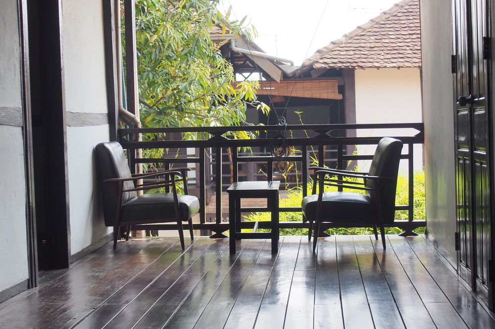 Villa Lao Vientiane Exterior foto