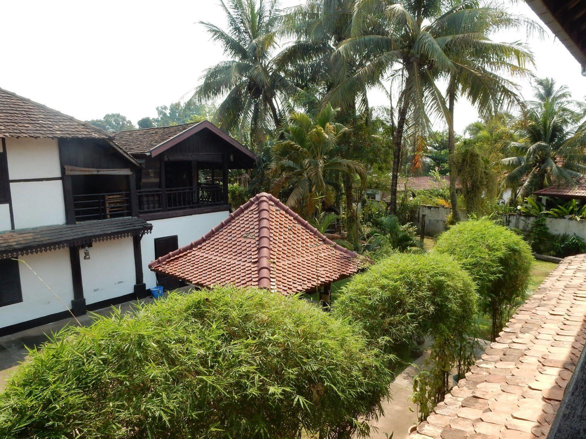 Villa Lao Vientiane Exterior foto